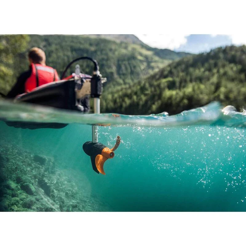 TORQEEDO Outboard Motors Ultralight Electric Kayak Trolling Motor, 915Wh Battery 6 TORQEEDO Outboard Motors Ultralight Electric Kayak Trolling Motor, 915Wh Battery - Image 6